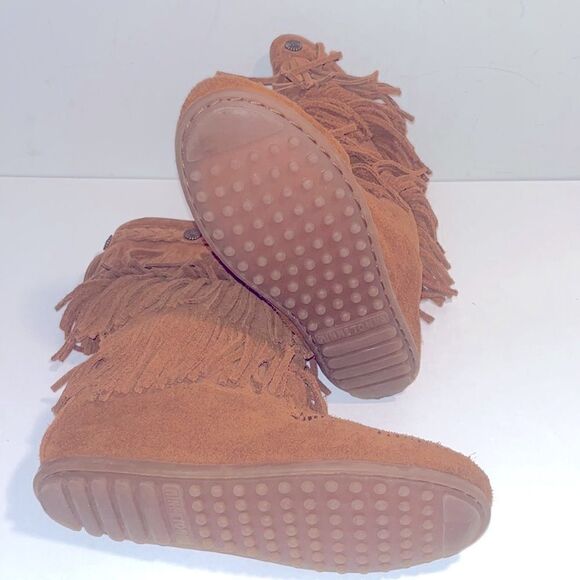 Minnetonka triple fringed brown leather moccasins boots - Picture 2 of 4